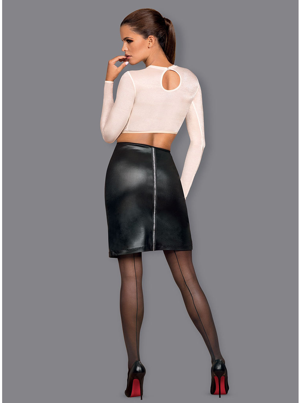 BOSSY WOMAN